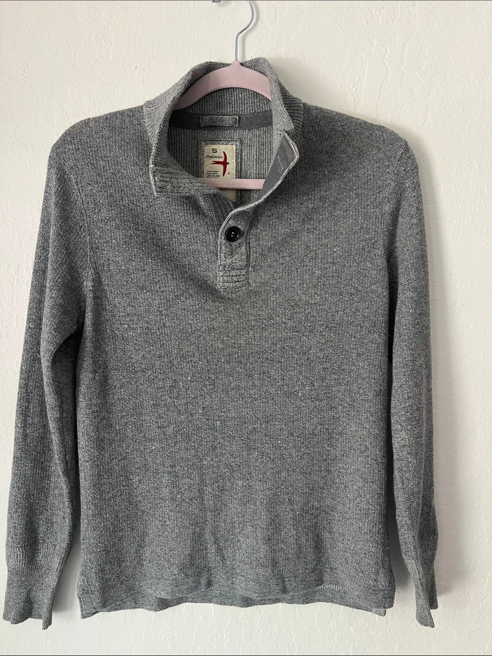 Relwen Henley Heather Gray Quarter Button Up Pullover Sweater. Size Small.